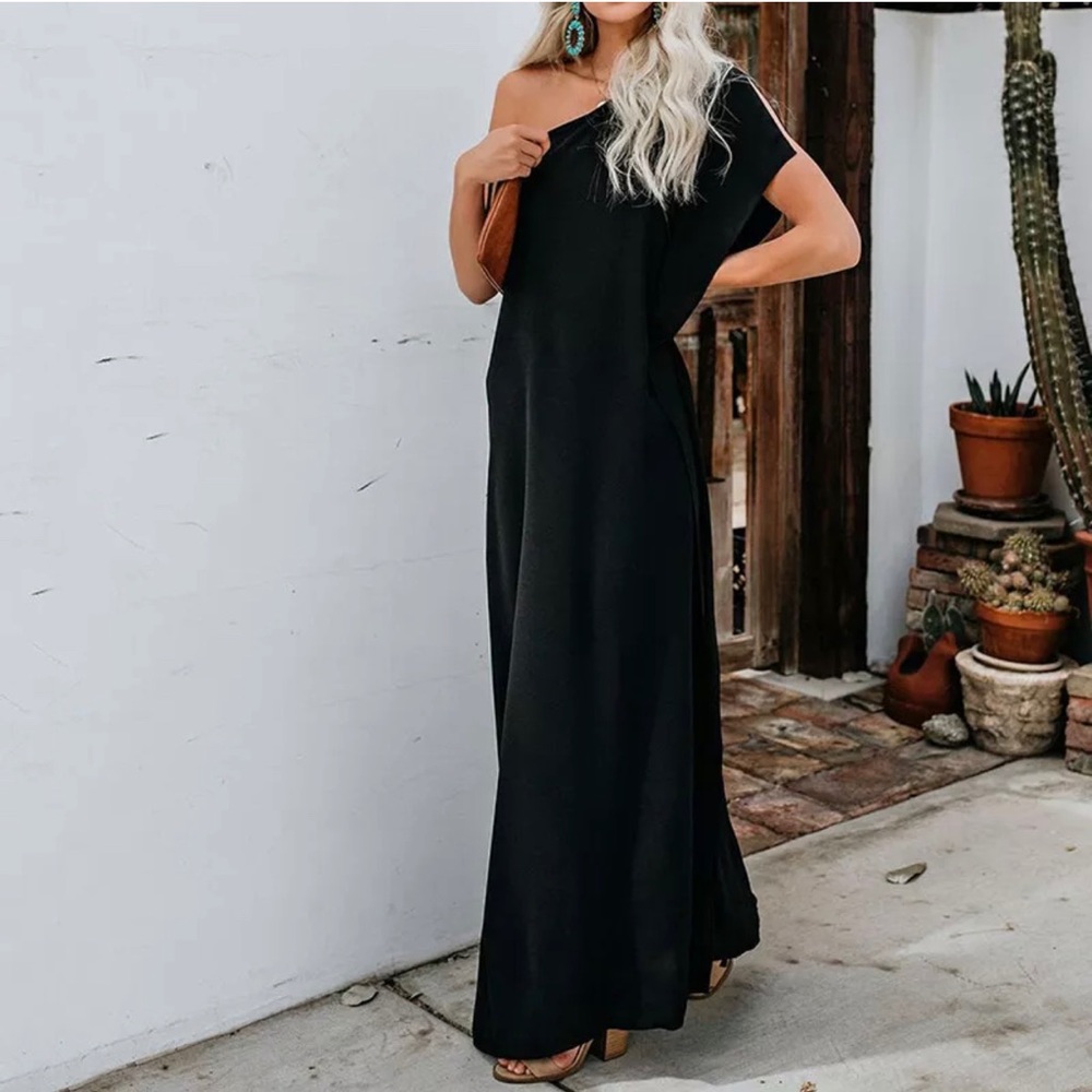 One Shouldered Flowey Maxi Dress
